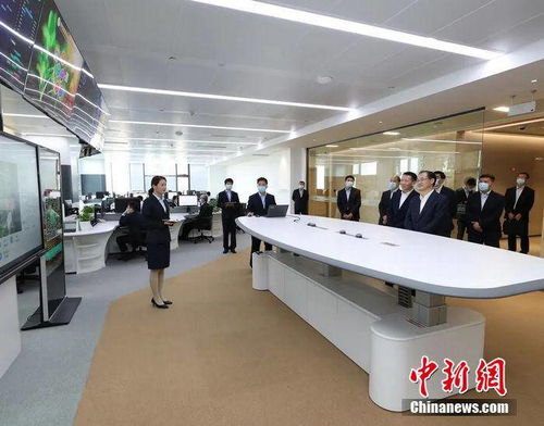 建行杯 第二屆全國巾幗家政服務(wù)職業(yè)風(fēng)采大賽頒獎?wù)故净顒釉跐吓e行